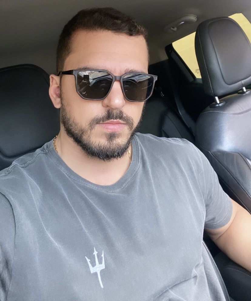 <em>Juan David Perdomo</em>